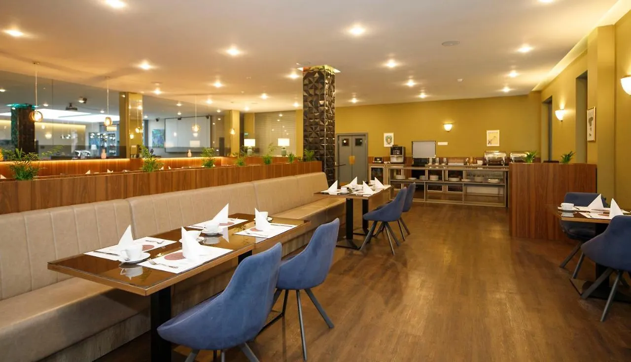 Parkhotel Carlsbad Inn Karlowe Wary 4*, Dalovice