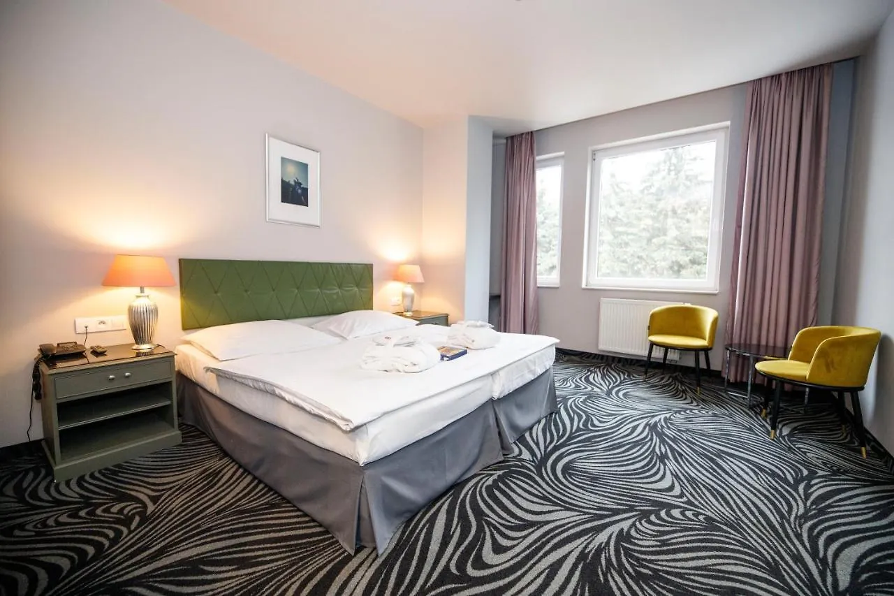 Parkhotel Carlsbad Inn Karlowe Wary 4*, Dalovice Czechy