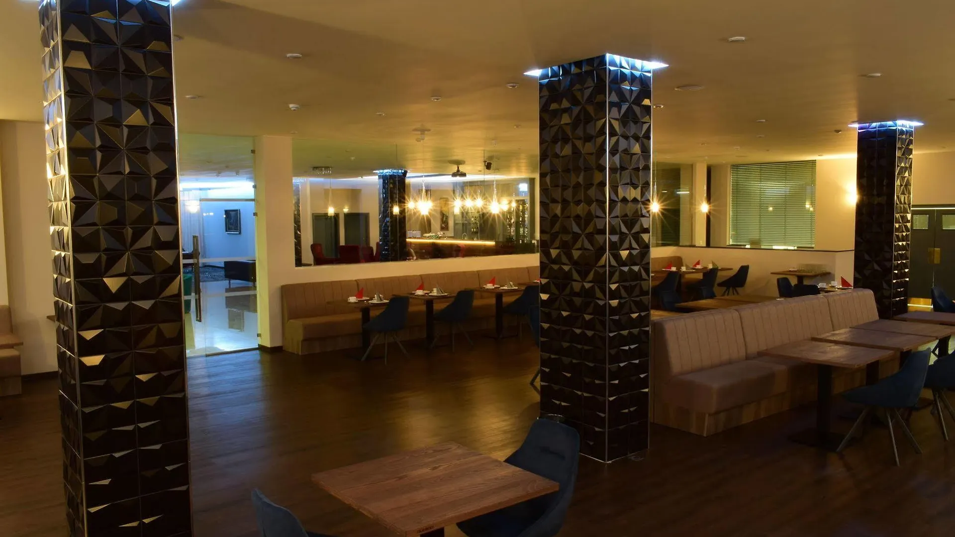 Parkhotel Carlsbad Inn Karlowe Wary Dalovice