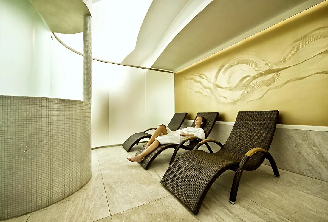 Отель Parkhotel Richmond Карловы Вары