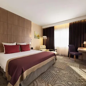 novotel-moscow-sheremetyevo-airport.tophotelsmoscow.com/