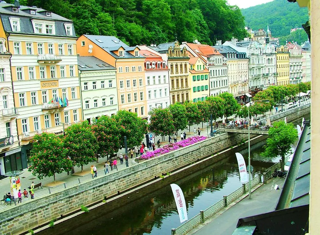 Pension Astra Карловы Вары Чехия