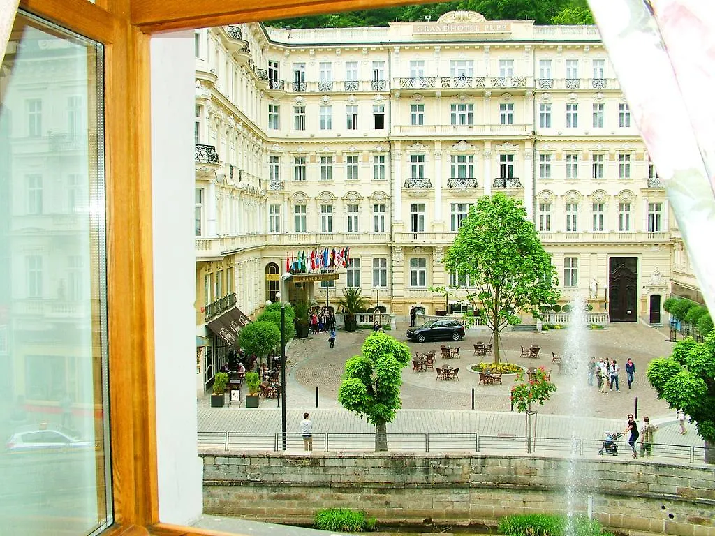 Pension Astra Карловы Вары 0*,
