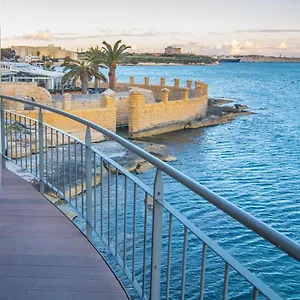 The Boat House , Birżebbuġa Malte