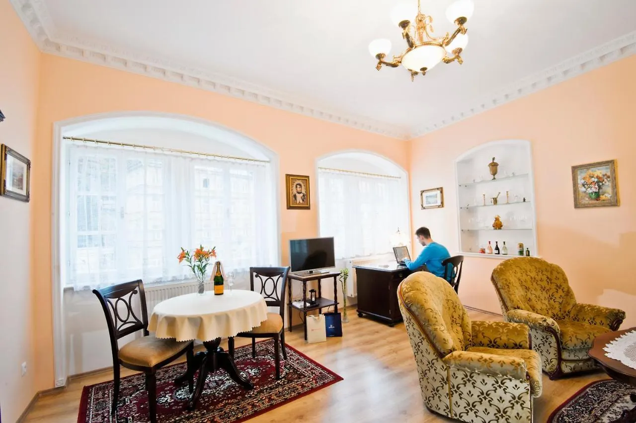 Pension Napoleon Karlsbad 0*,