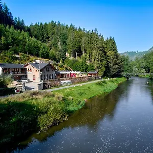 Frühstückspension Svatosske Skaly, Loket