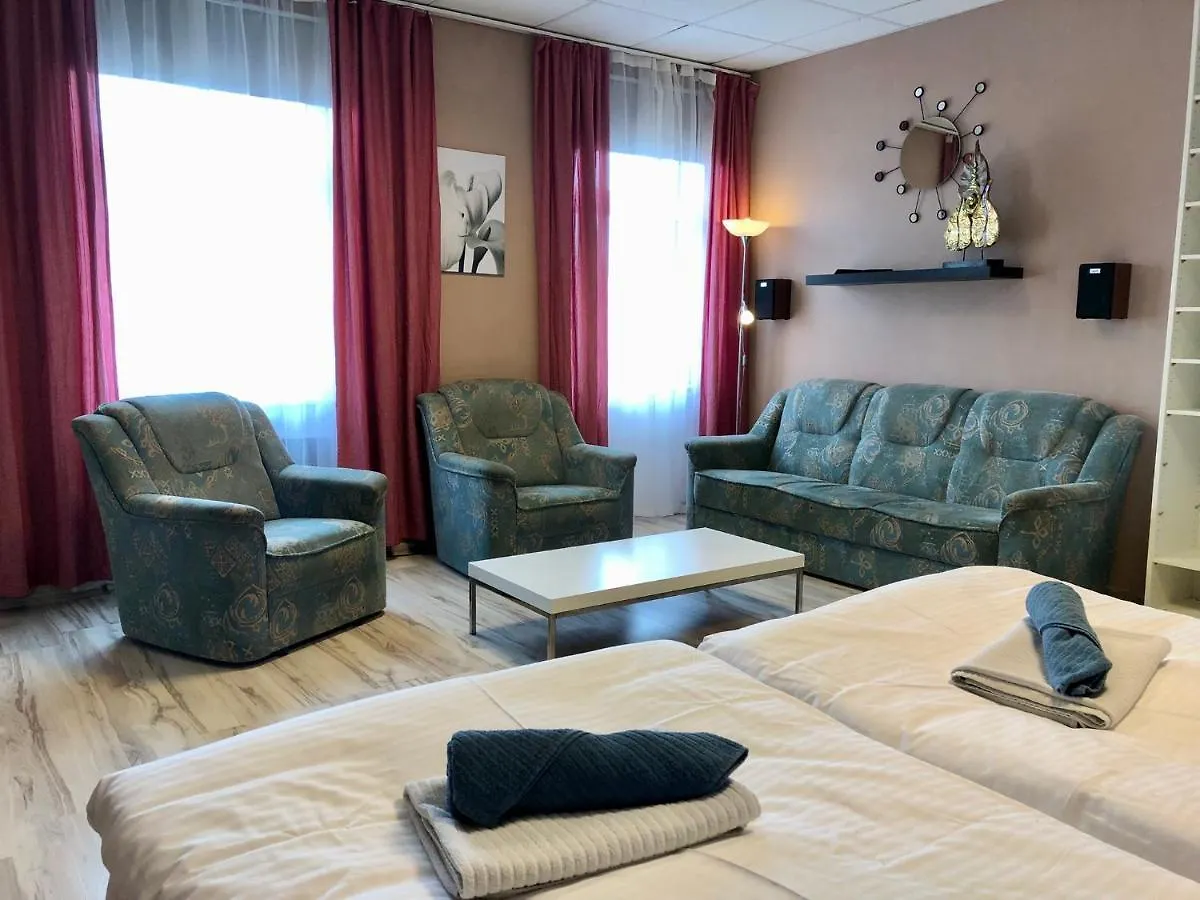 Pension Village Карловы Вары
