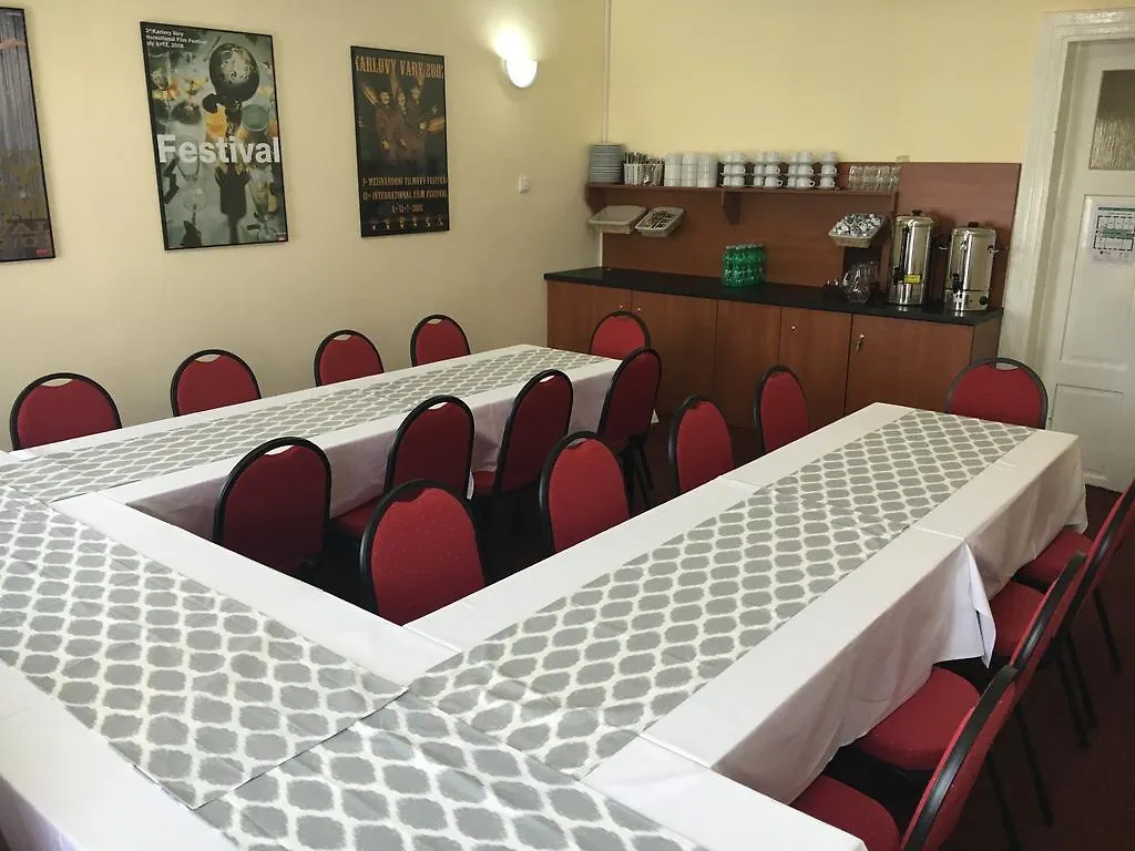 Pension Village Карловы Вары