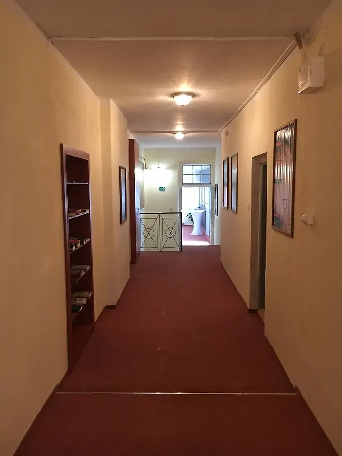 Pension Village Карловы Вары 3*,