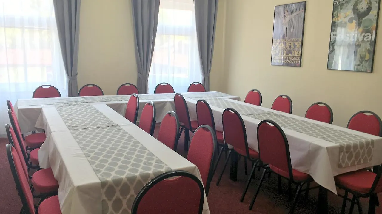 Pension Village Карловы Вары