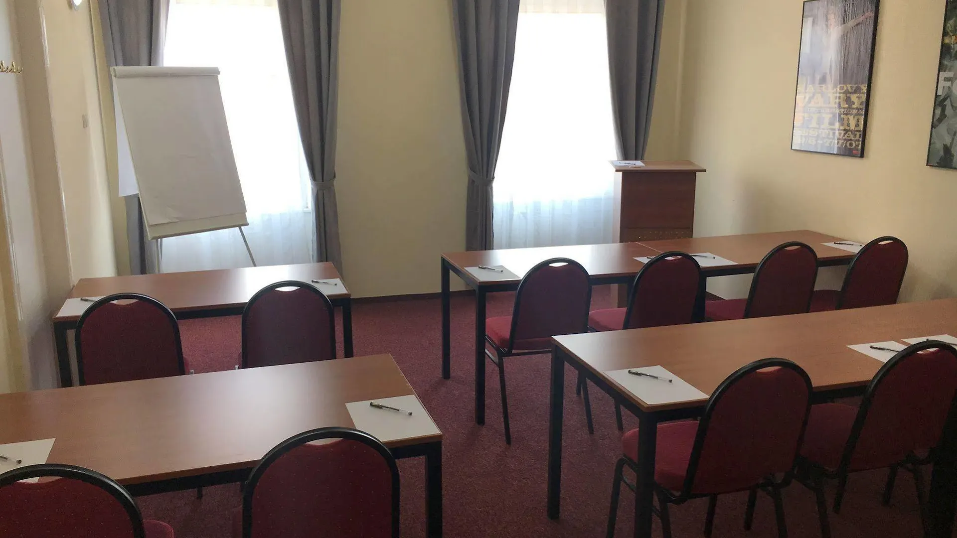 Pension Village Карловы Вары 3*,