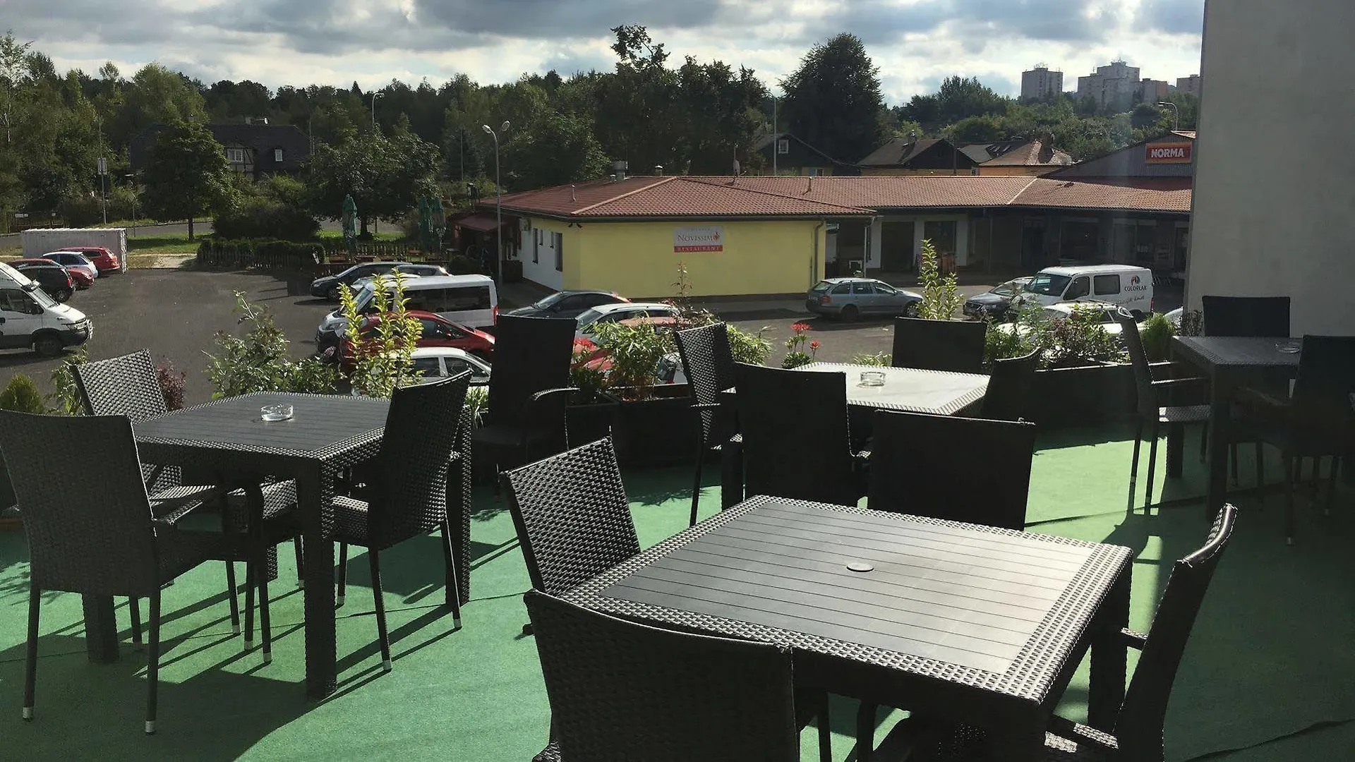 Pension Village Карловы Вары