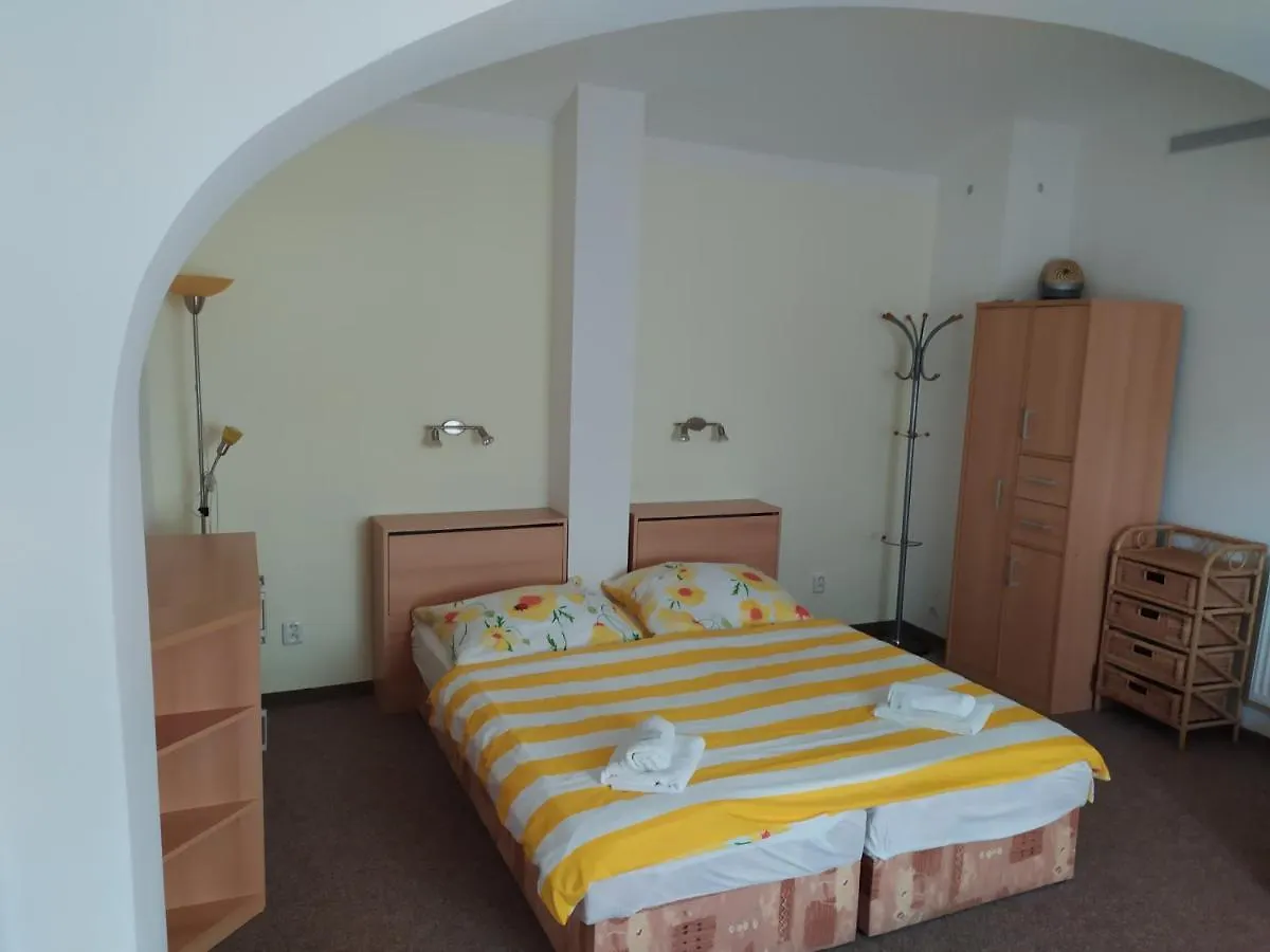 Penzion 33 Карловы Вары