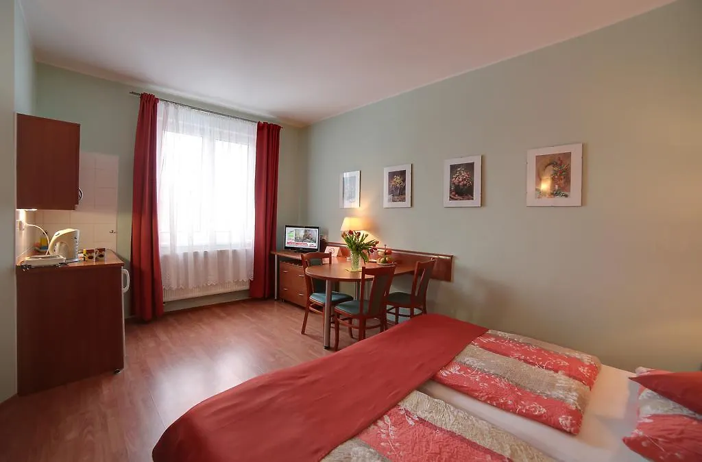 Hotel Penzion Fan Karlowe Wary 3*,