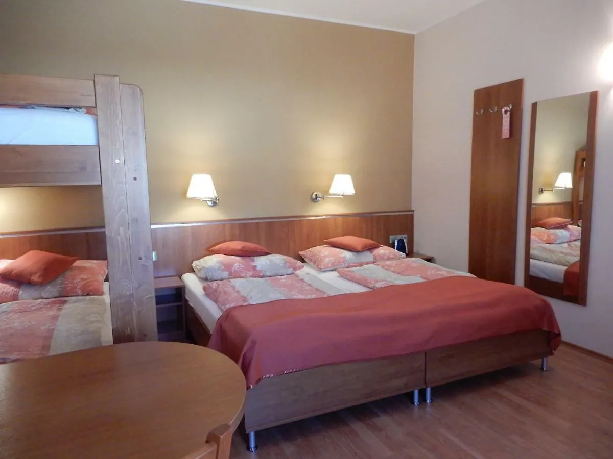 *** Pensjonat Hotel Penzion Fan Karlowe Wary Czechy