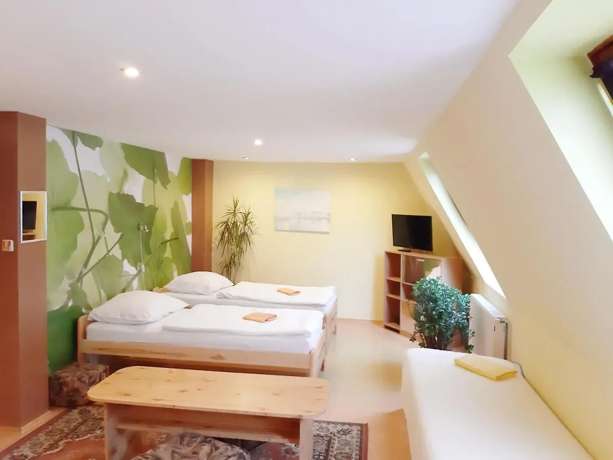 Hotel Penzion Havaj Karlsbad Gasthof