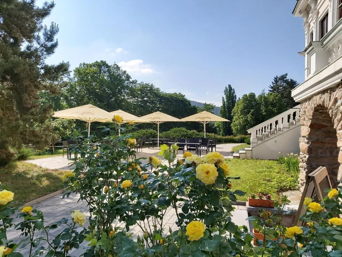 Pension U Golfu Cihelny Hotel Karlovy Vary 0*,  Czech Republic