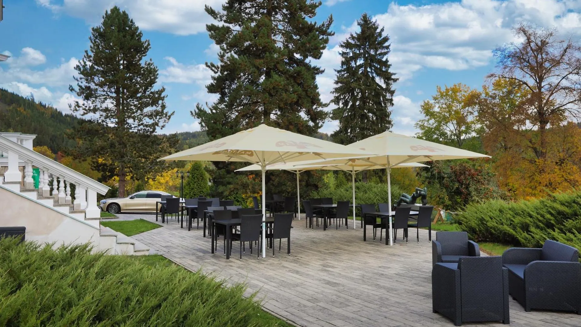 Pension U Golfu Cihelny Karlsbad Gasthof