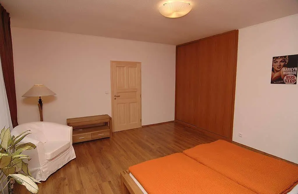 Hotel Penzion Valkoun-Lilienfeld Karlowe Wary 3*,  Czechy