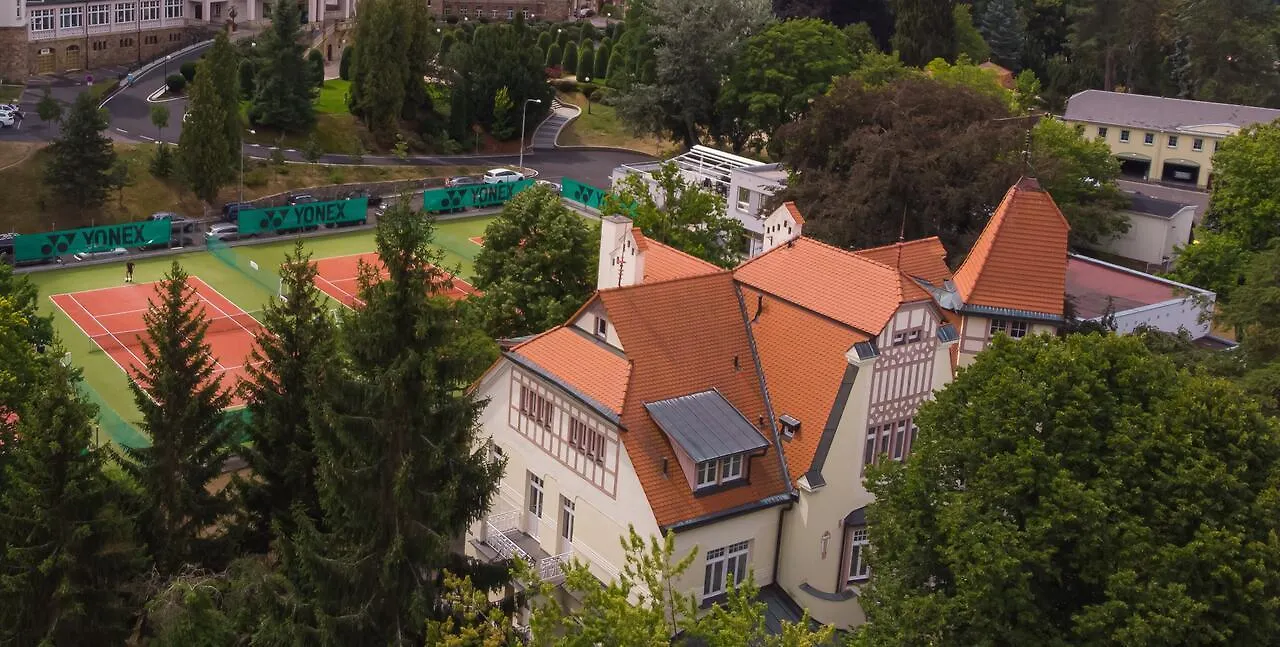 Sport Villa Hofmann - Fitness & Tenis Карловы Вары Чехия