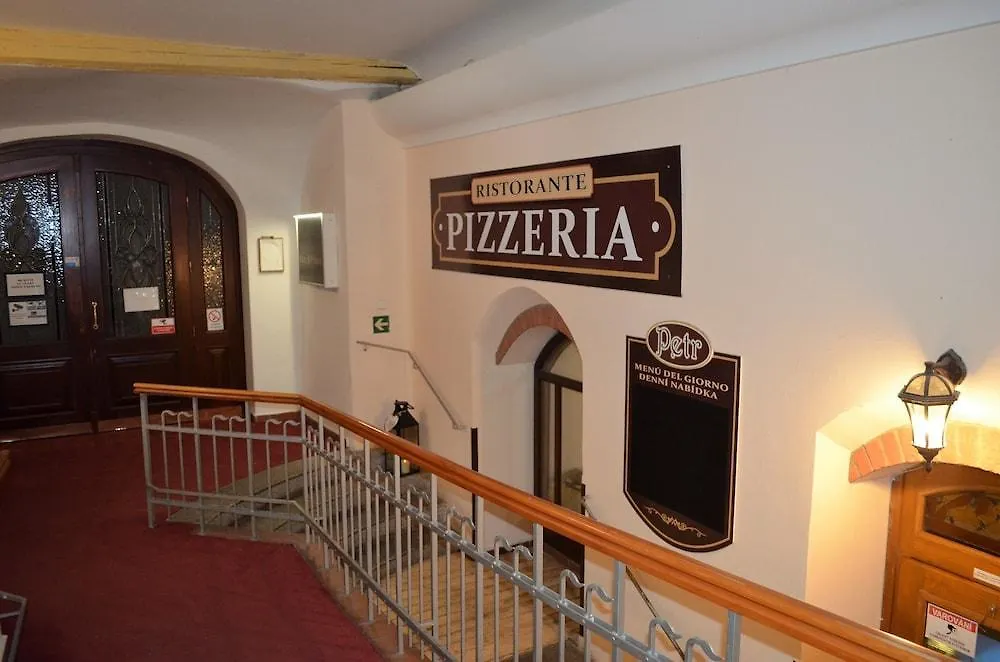 ****  Hotel Petr Karlovy Vary Csehország