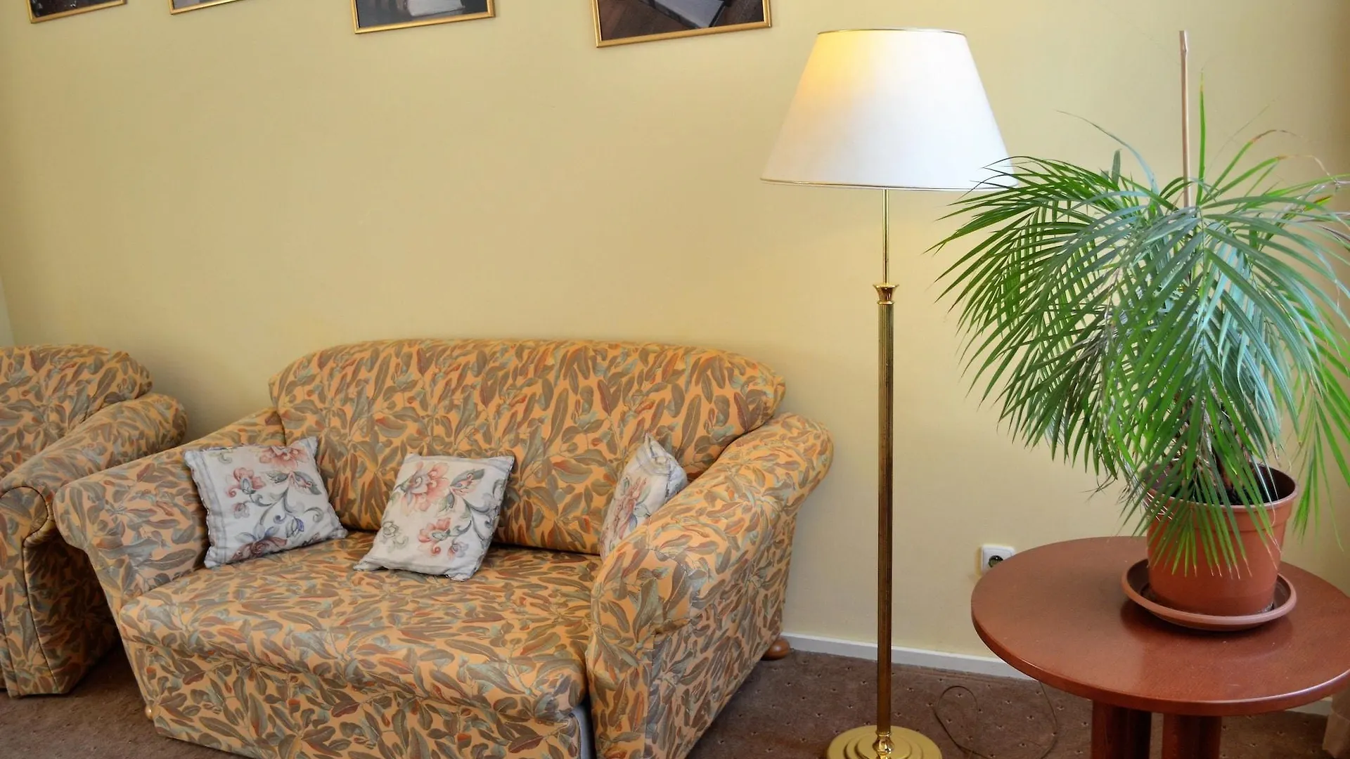 Hotel Petr Karlovy Vary 4*,  Repubblica Ceca