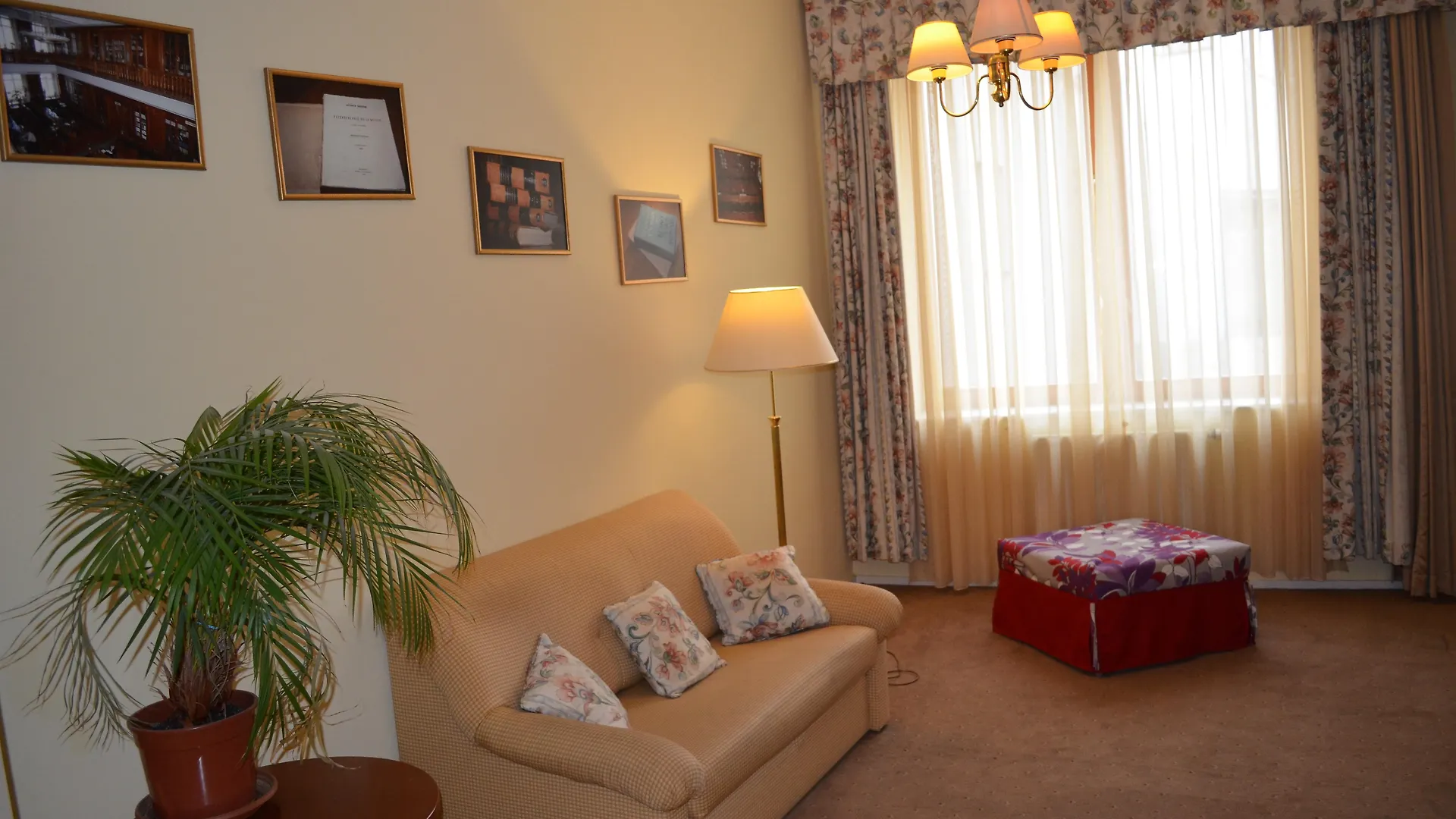Hotel Petr Karlovy Vary
