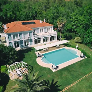 https://villa-zarik-marmaris.aegeanhotels.net