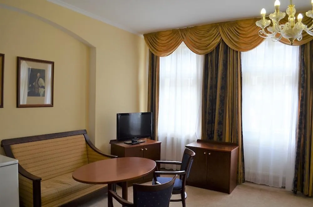 Hotel Petr Karlsbad 4*,