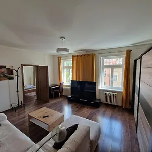 Apartman 63m2 S Balkonem V Lazenskem Centru Karlsbad