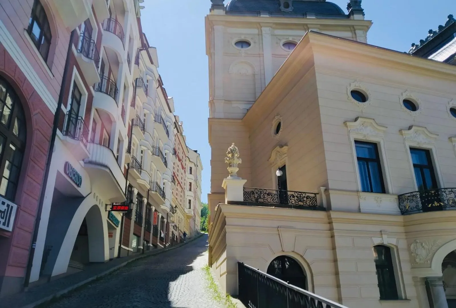 Romanceart Apartments Karlsbad