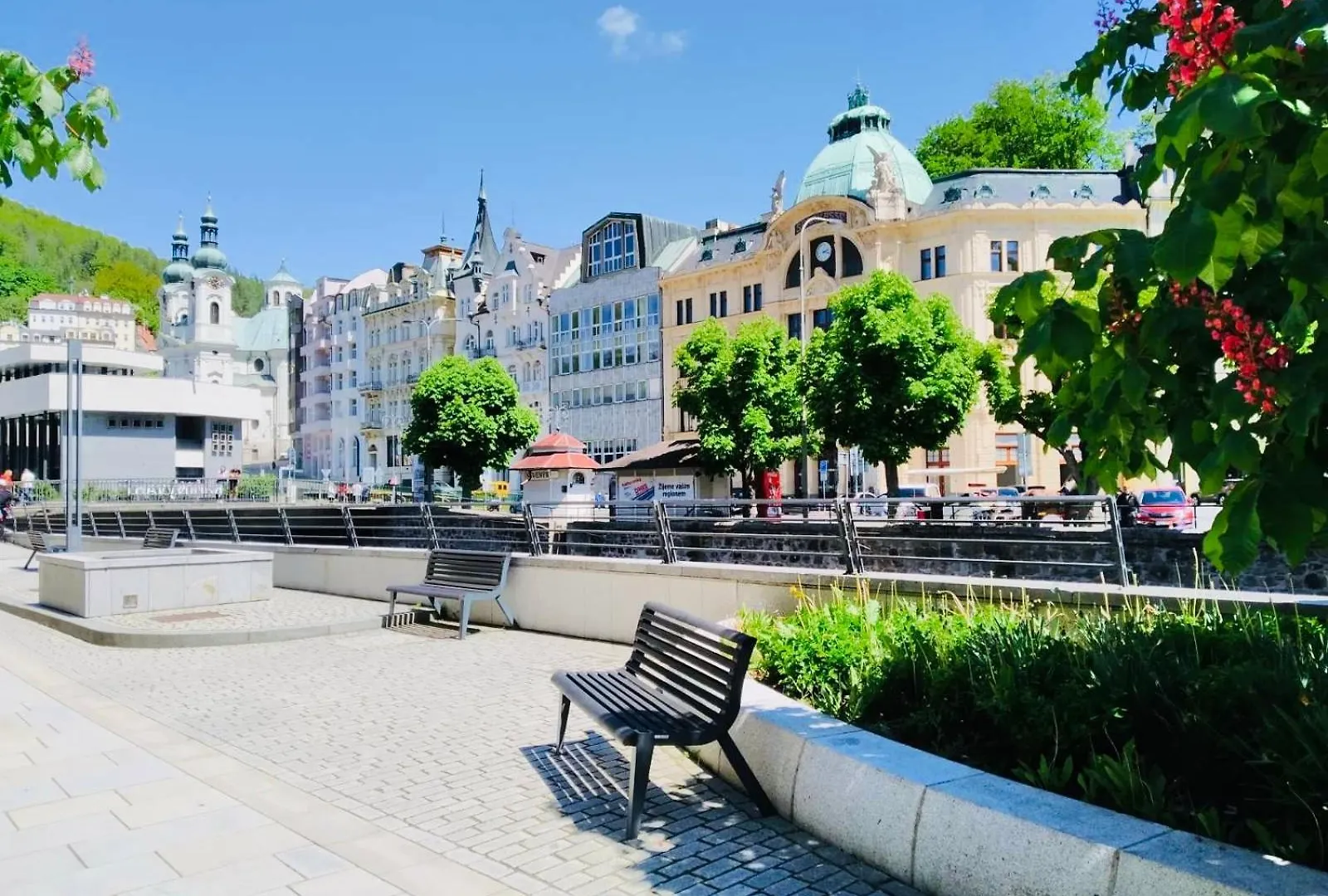 Romanceart Apartments Karlsbad