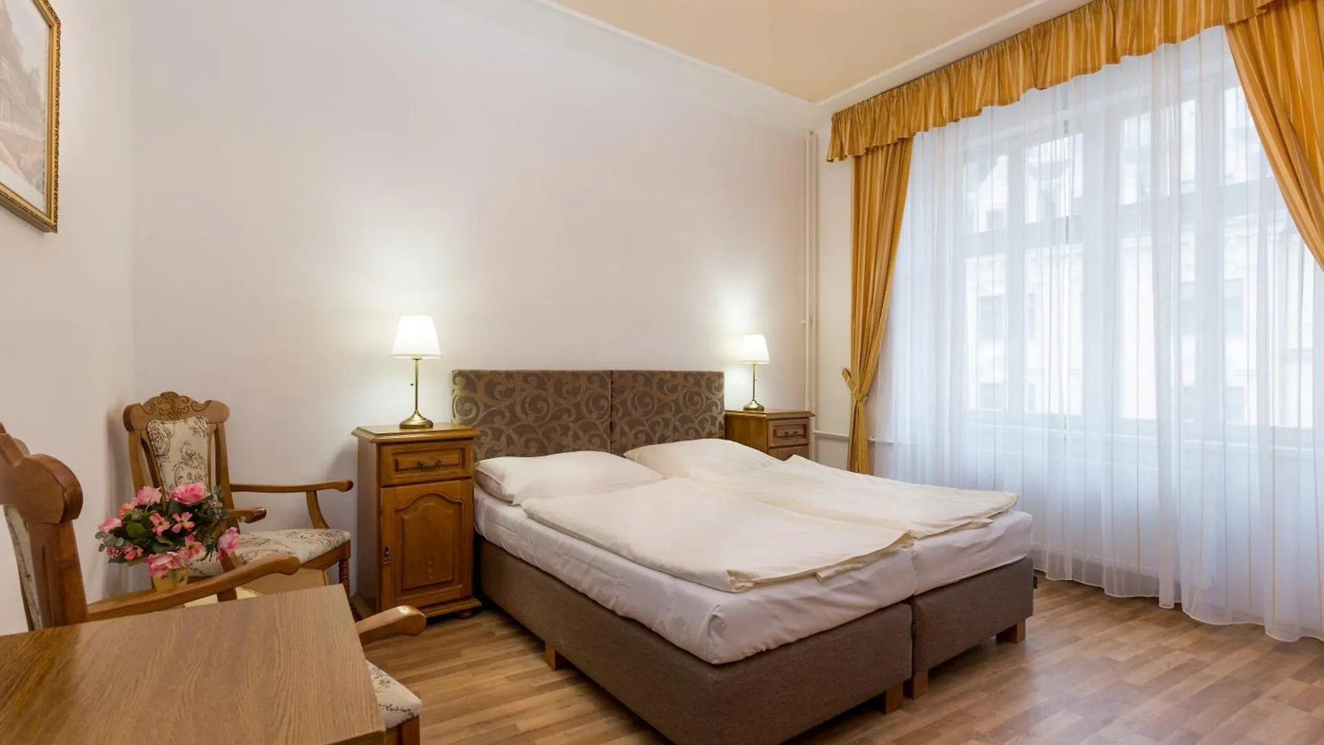 Hotel Praga Karlovy Vary 0*,  Repubblica Ceca