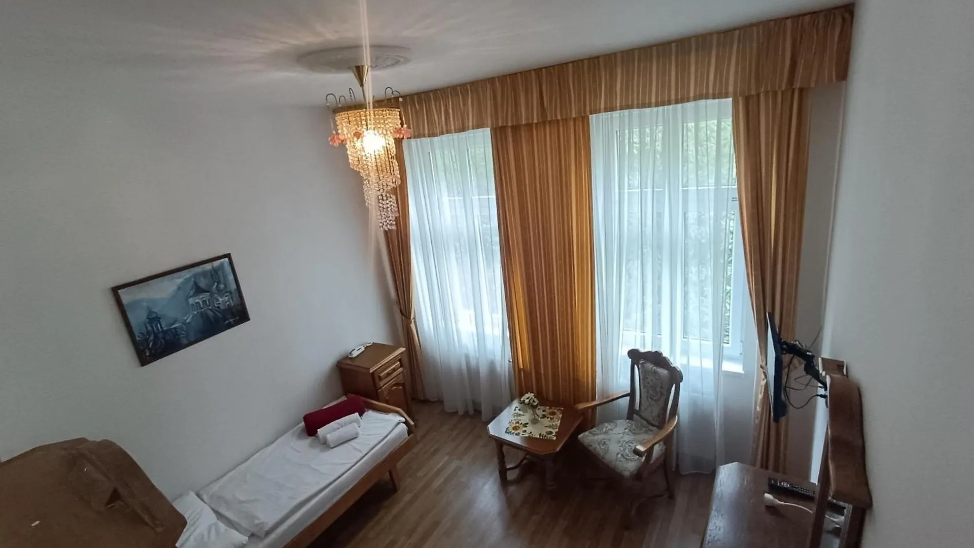 Hotel Praga Karlovy Vary 0*,  Repubblica Ceca