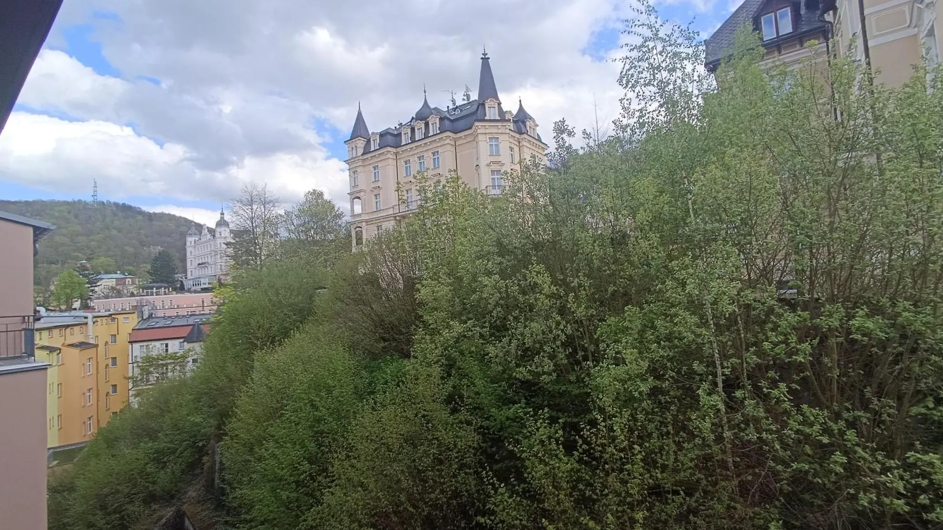 Hotel Praga Karlovy Vary 0*,