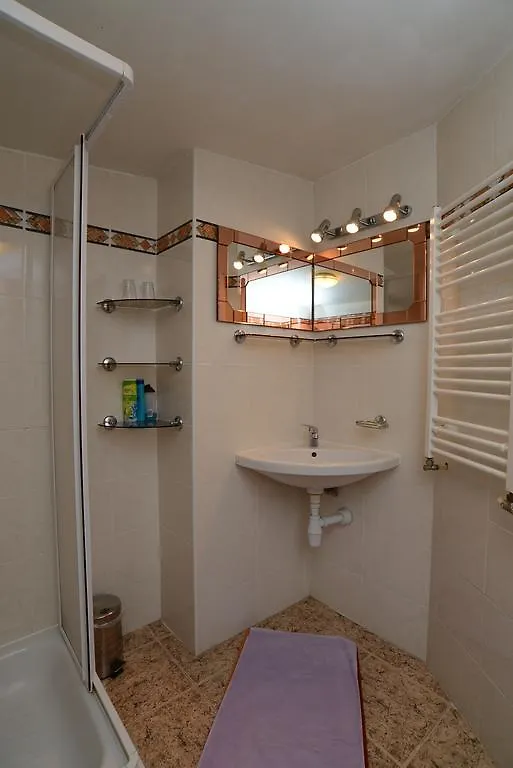Ferienwohnung Privat Tri Krize Karlsbad 0*,  Tschechische Republik