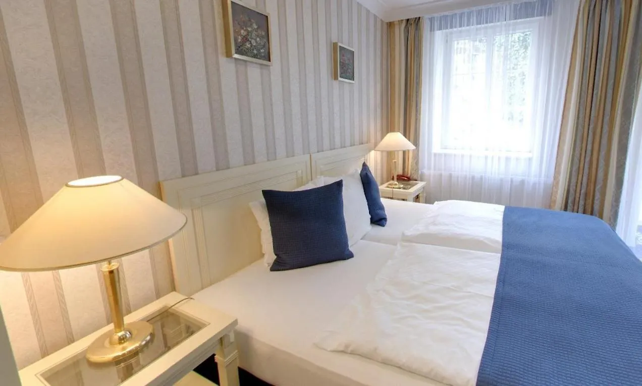 Promenada Romantic Hotel Карловы Вары