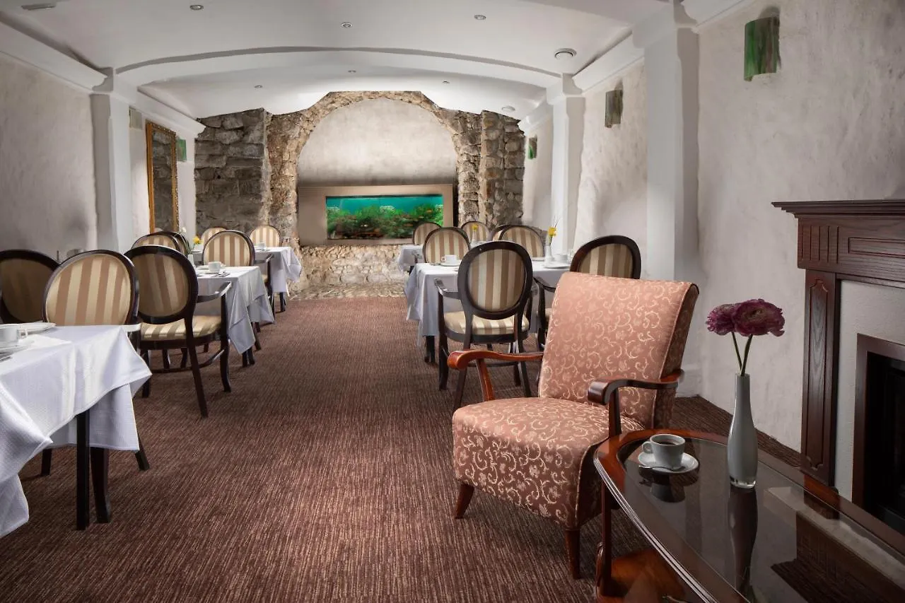 Promenada Romantic Hotel Карловы Вары