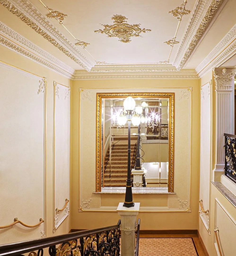 *****  Quisisana Palace Hotel Karlovy Vary Czech Republic