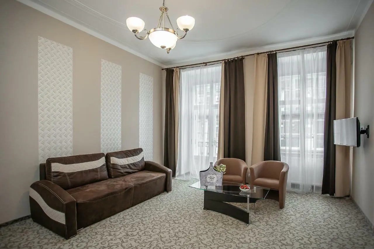 Residence Goethe U Tri Moureninu Karlovy Vary 4*,