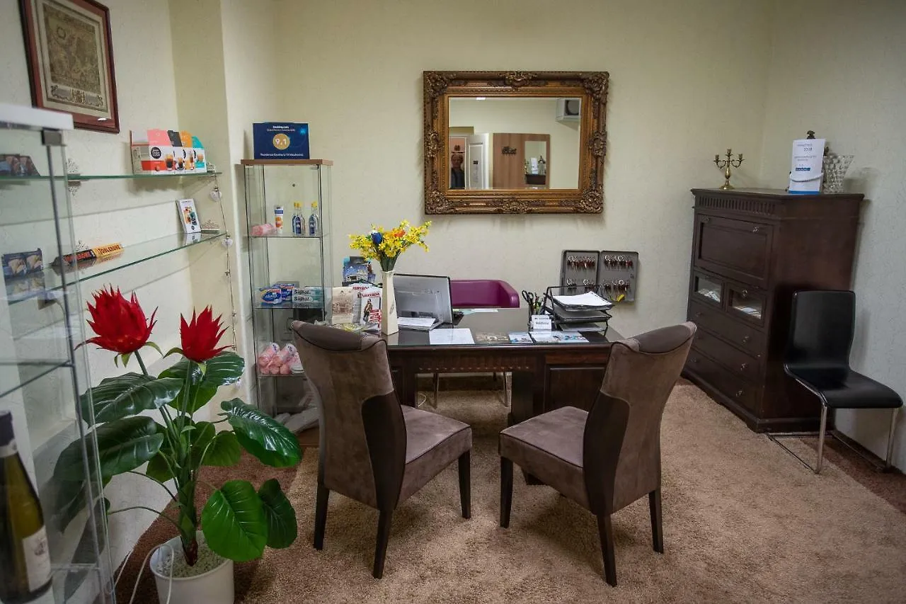 Residence Goethe U Tri Moureninu Karlovy Vary Aparthotel
