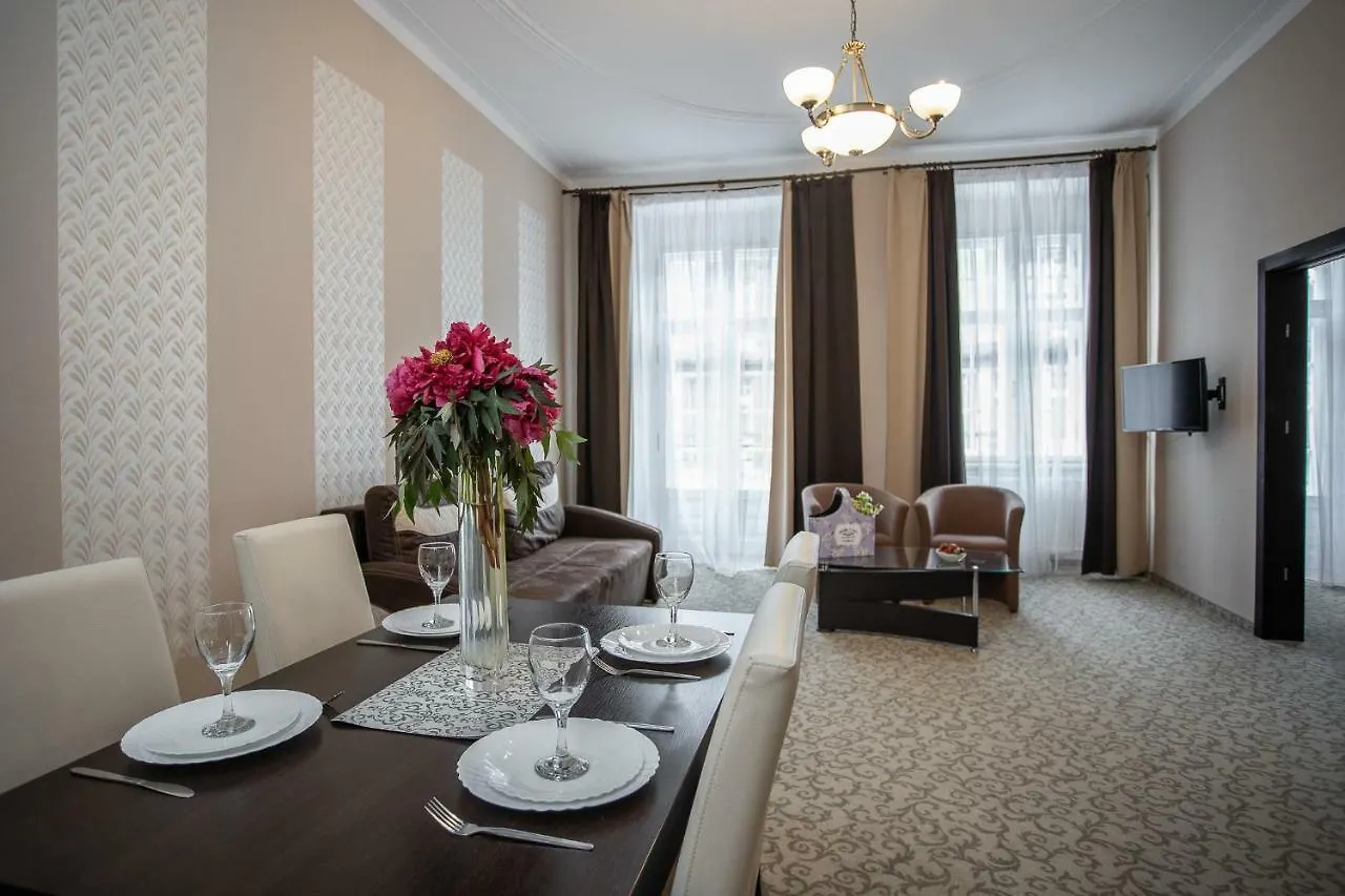 Residence Goethe U Tri Moureninu Karlovy Vary 4*,
