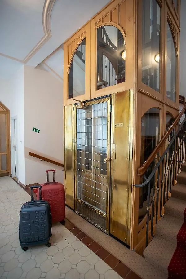 Residence Goethe U Tri Moureninu Karlovy Vary Aparthotel