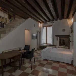 Ca'barbarigo Apartment Venedig