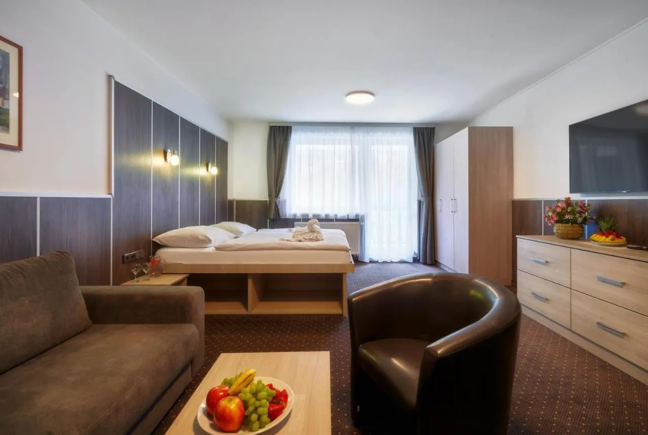 Wellness Hotel Green Paradise Brezova