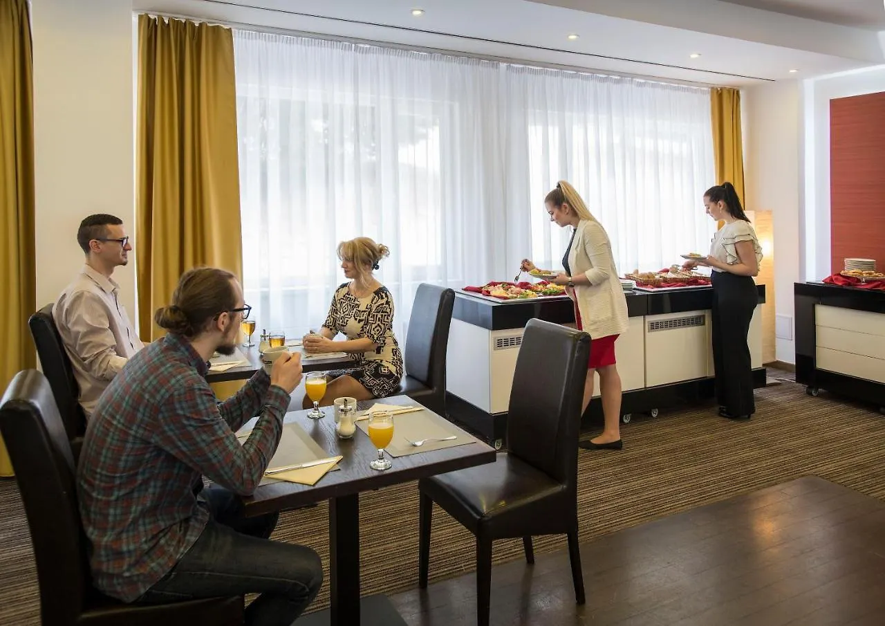 Wellness Hotel Green Paradise Brezova