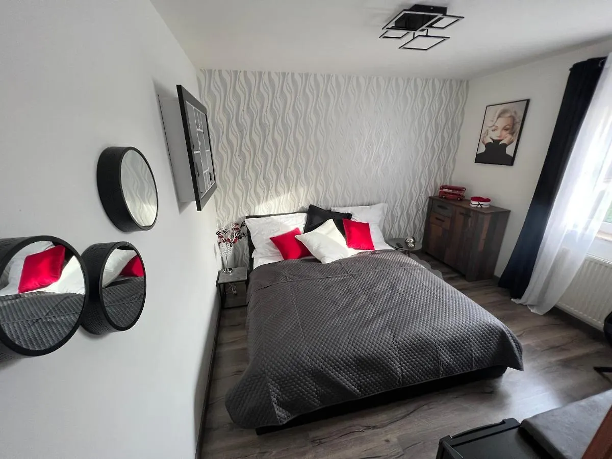 Guest house Restaurace Pyramida Hotel Karlovy Vary
