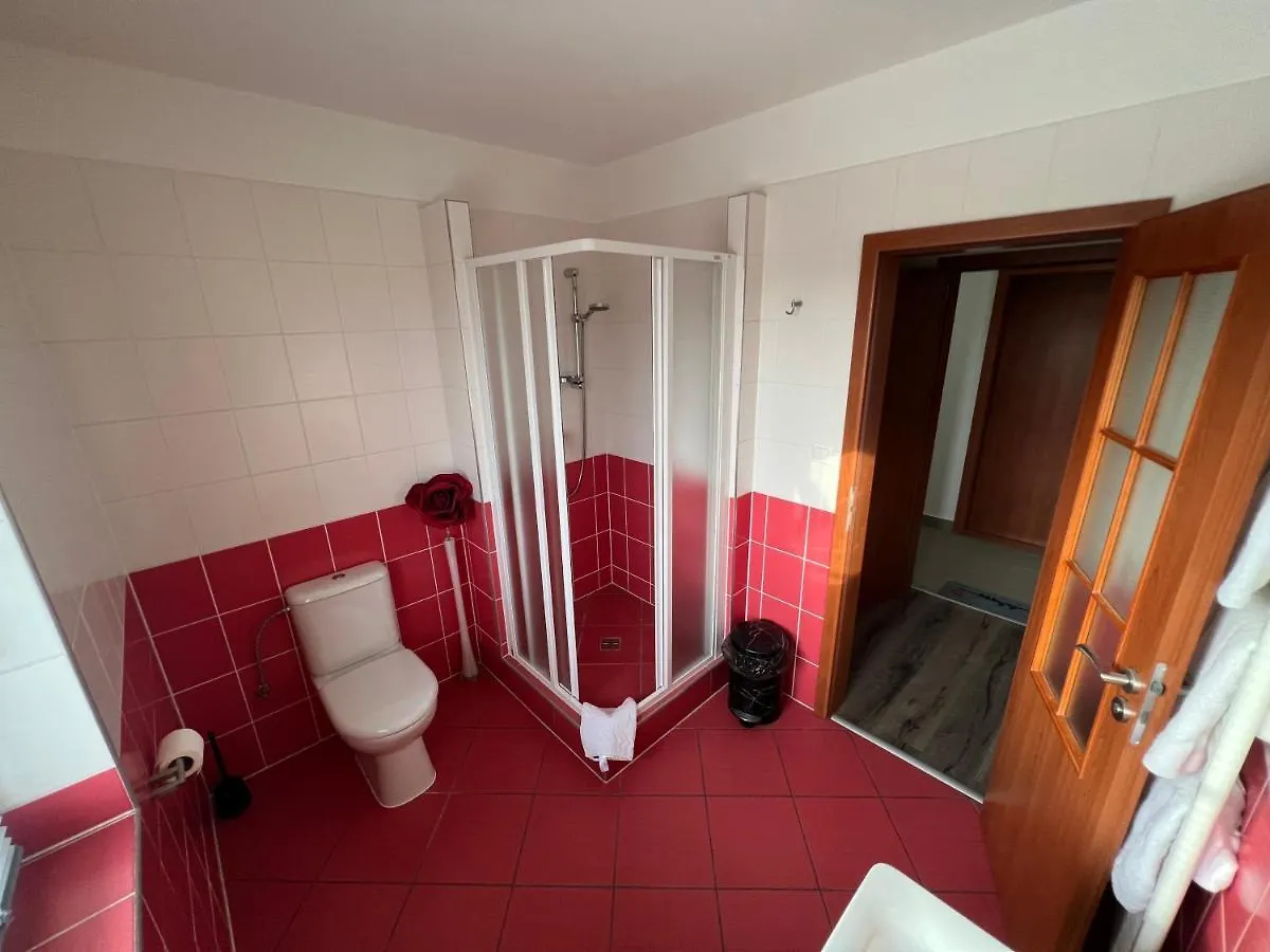 Guest house Restaurace Pyramida Hotel Karlovy Vary