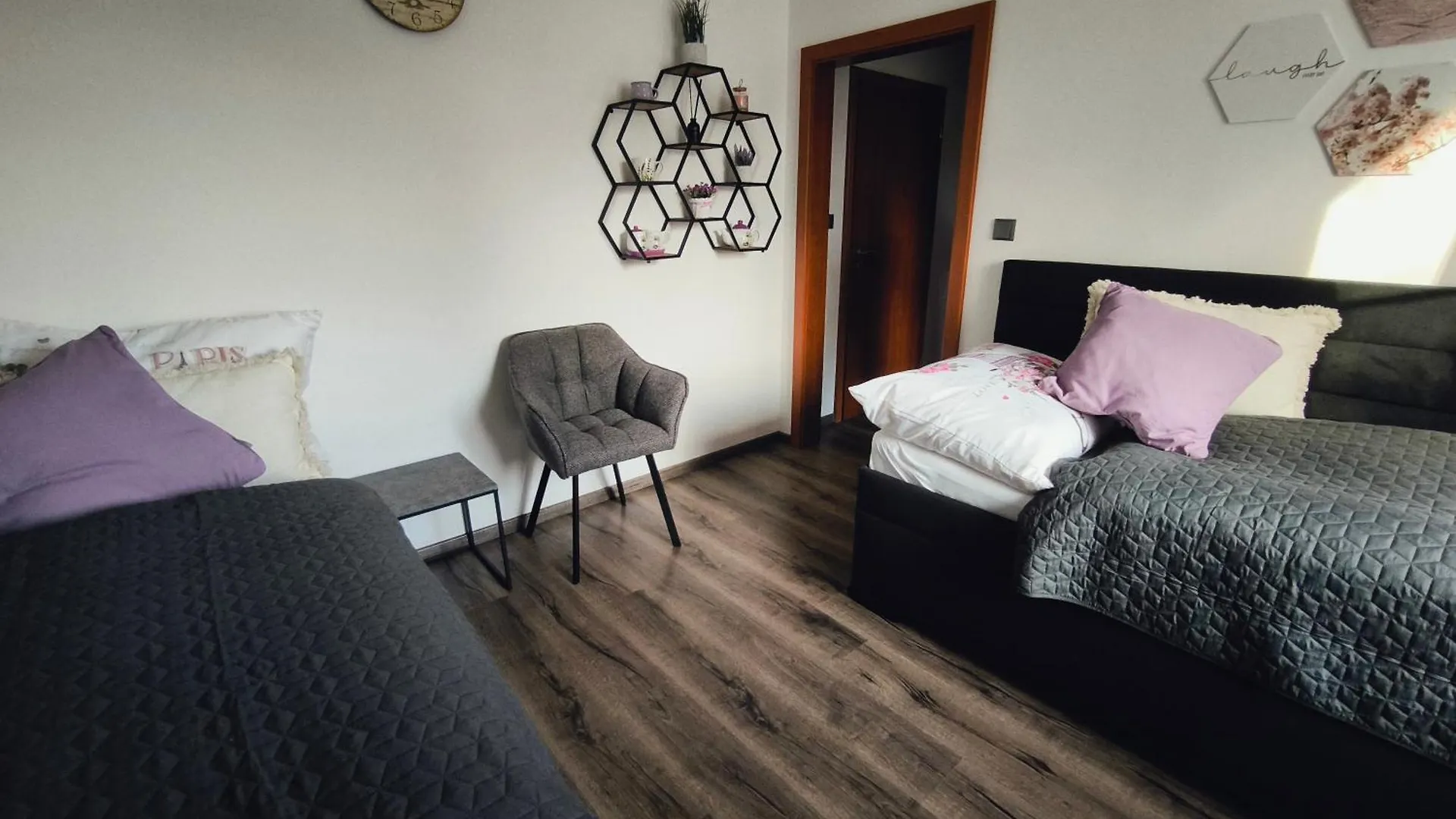 Restaurace Pyramida Hotel Karlovy Vary Guest house