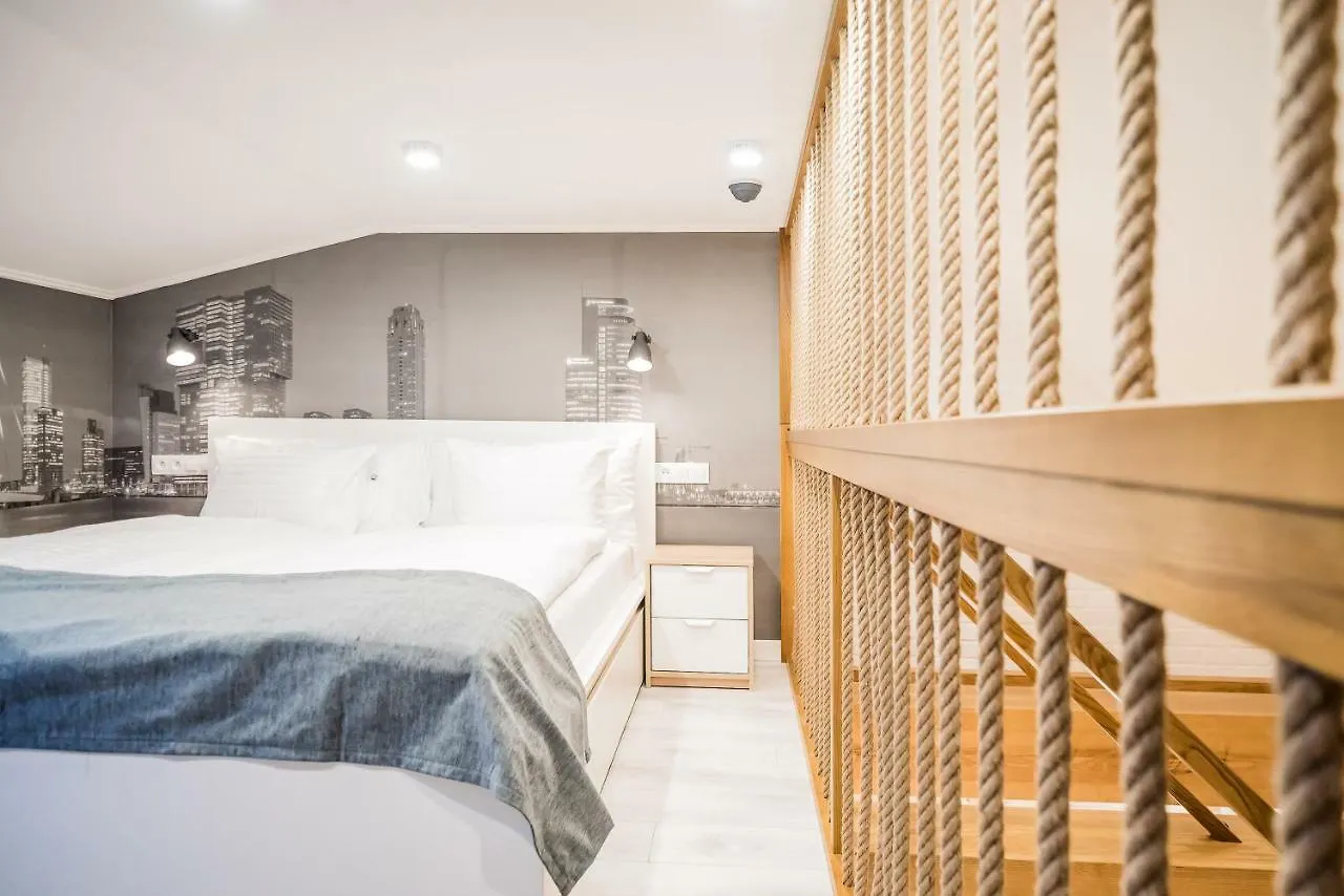 Revelton Studios Karlowe Wary Hotel apartamentowy